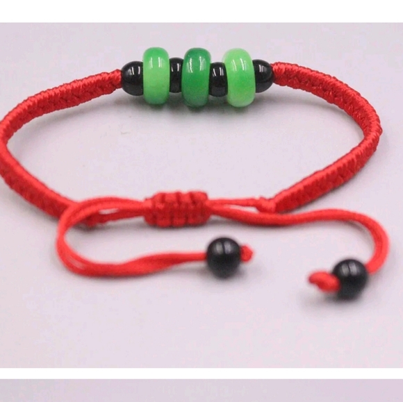 Green Jade Jadeite Circle Bead Red Knitted Bracelet - Picture 2 of 3